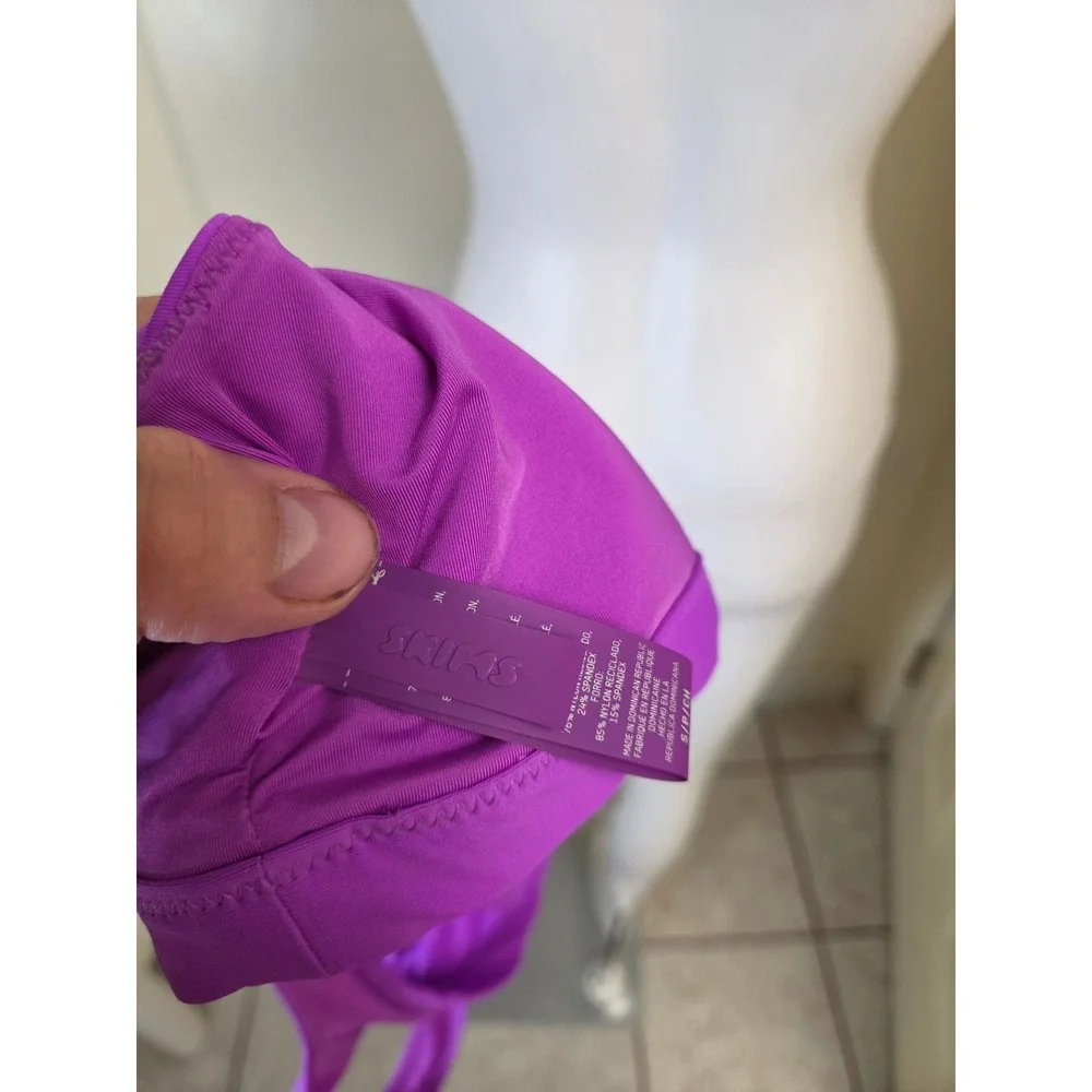 SKIMS Swim Scoop Neck Bikini Top Purple Recycled Nylon Size‎ Small